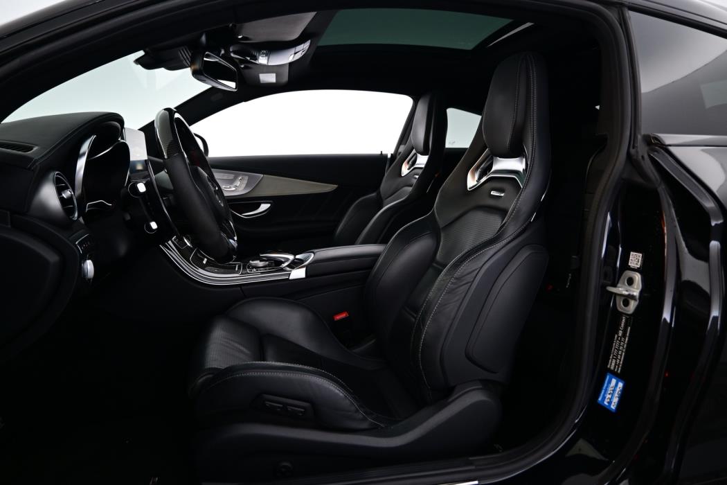 MERCEDES-BENZ C 63 AMG 2016