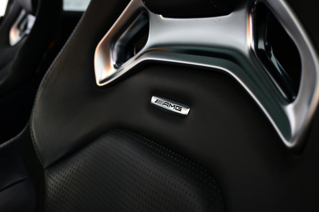 MERCEDES-BENZ C 63 AMG 2016