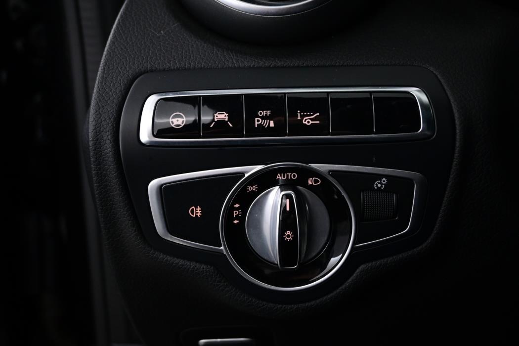 MERCEDES-BENZ C 63 AMG 2016