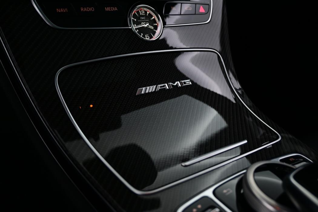 MERCEDES-BENZ C 63 AMG 2016