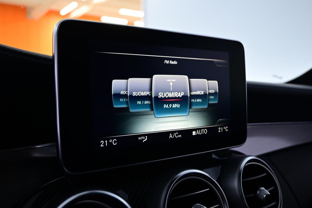 MERCEDES-BENZ C 63 AMG 2016