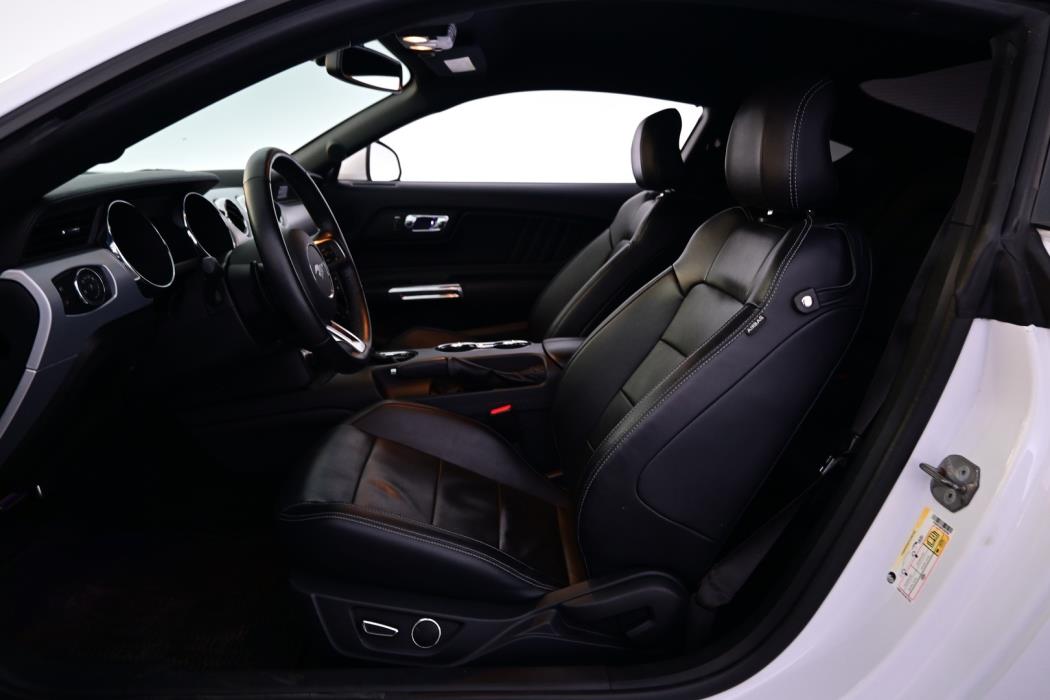 FORD Mustang 2017