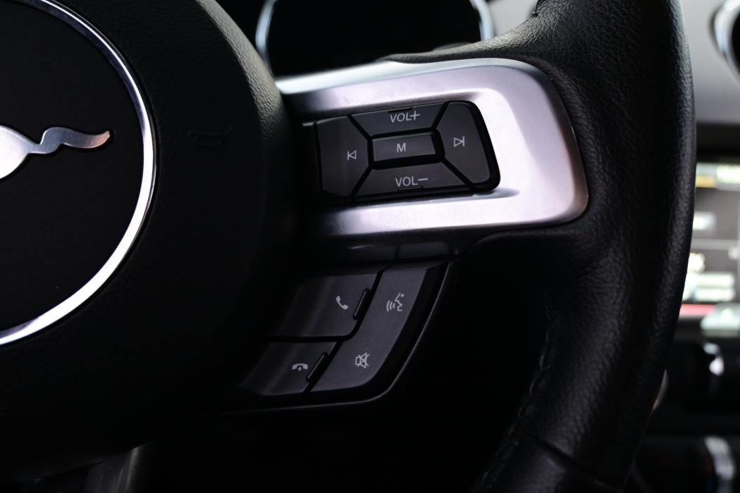 FORD Mustang 2017