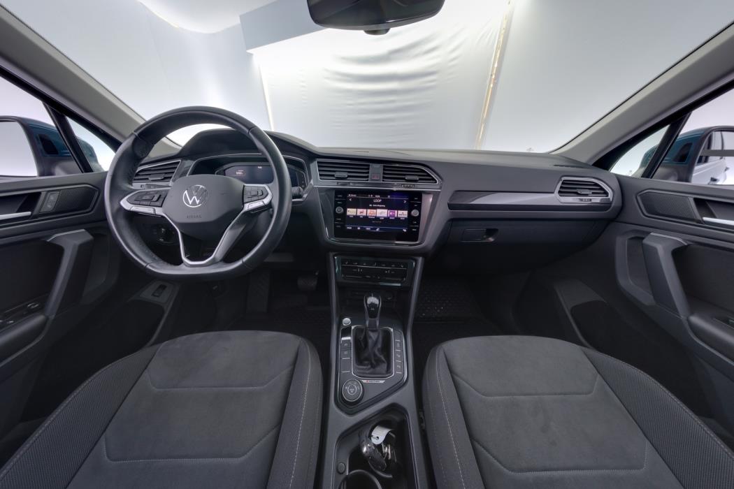 VOLKSWAGEN Tiguan 2021