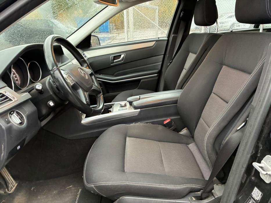 MERCEDES-BENZ E 2015
