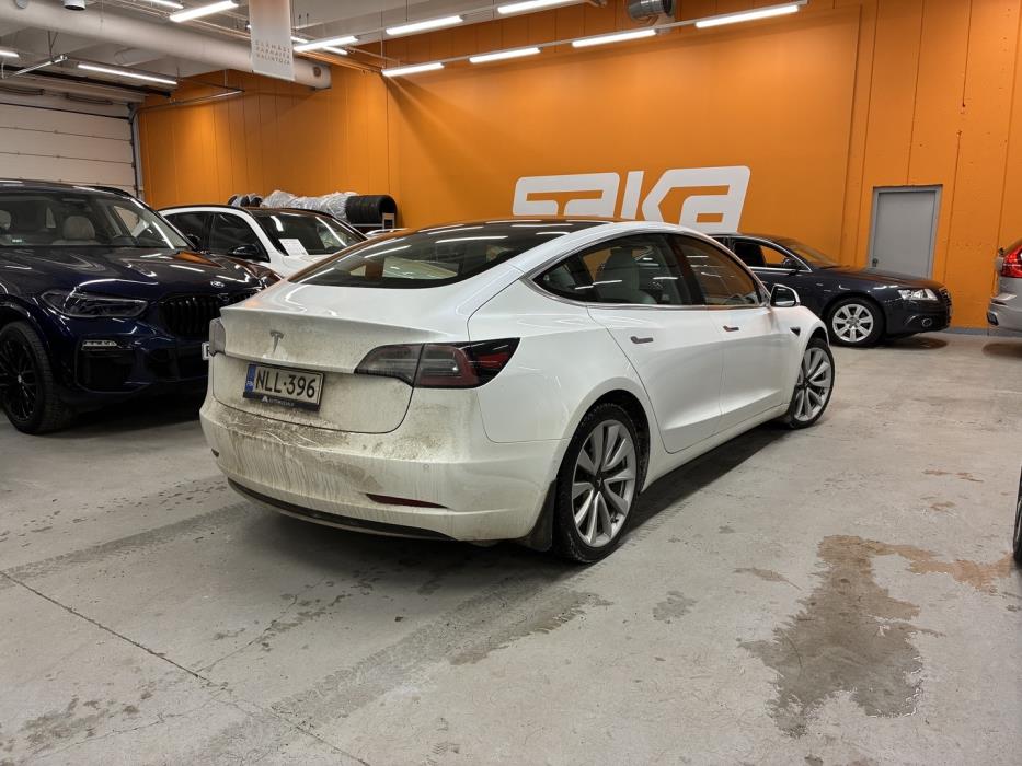 TESLA Model 3 2019