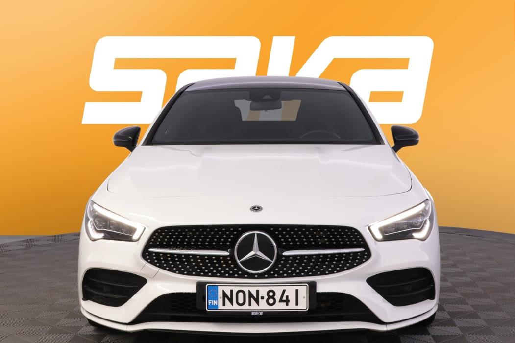 MERCEDES-BENZ CLA 2023