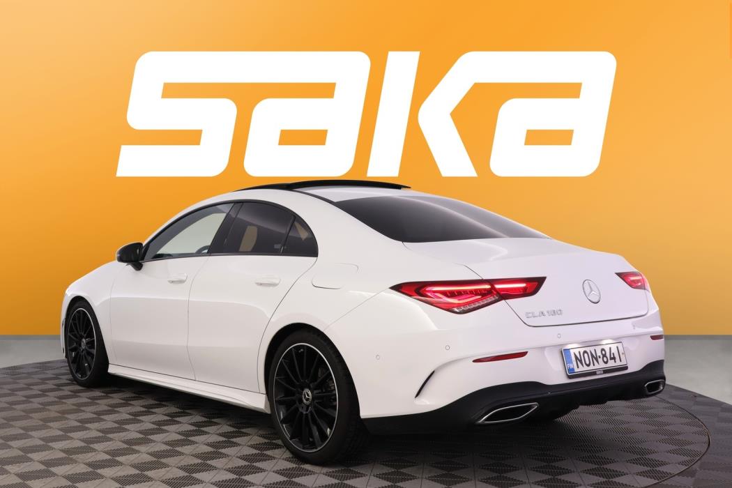 MERCEDES-BENZ CLA 2023