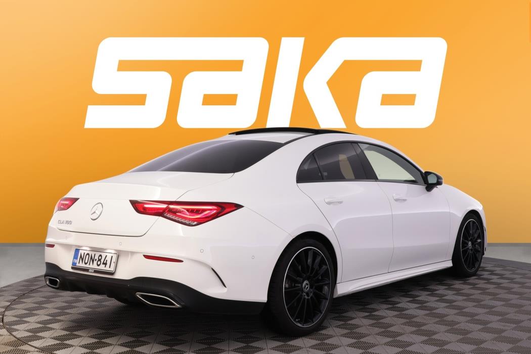 MERCEDES-BENZ CLA 2023