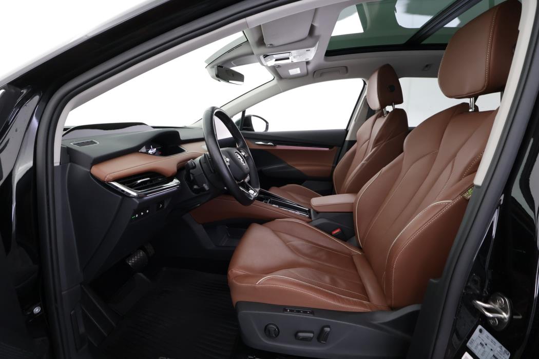 SKODA Enyaq 2023