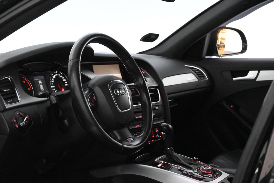 AUDI A4 2009
