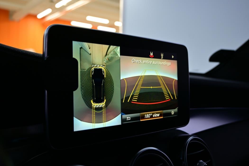 MERCEDES-BENZ GLC 2017