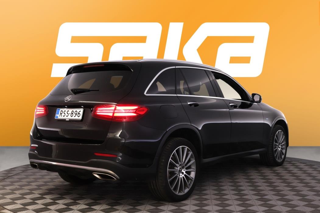 MERCEDES-BENZ GLC 2017