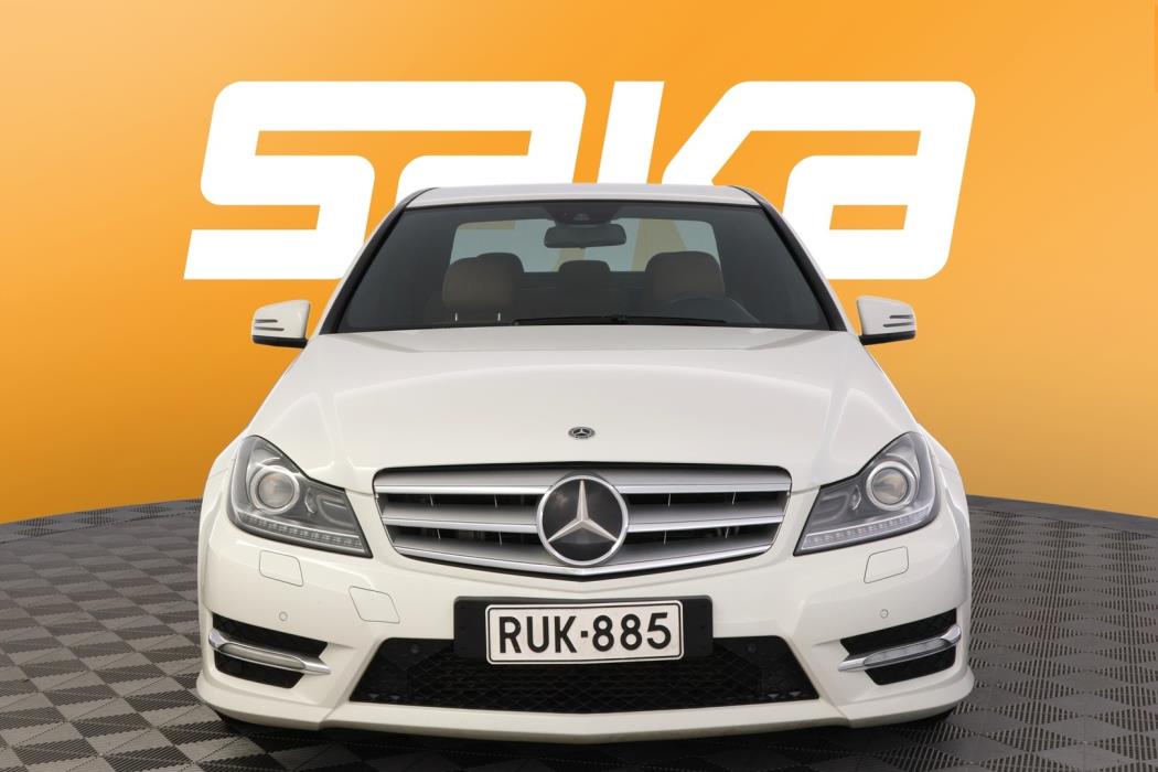 MERCEDES-BENZ C 2012