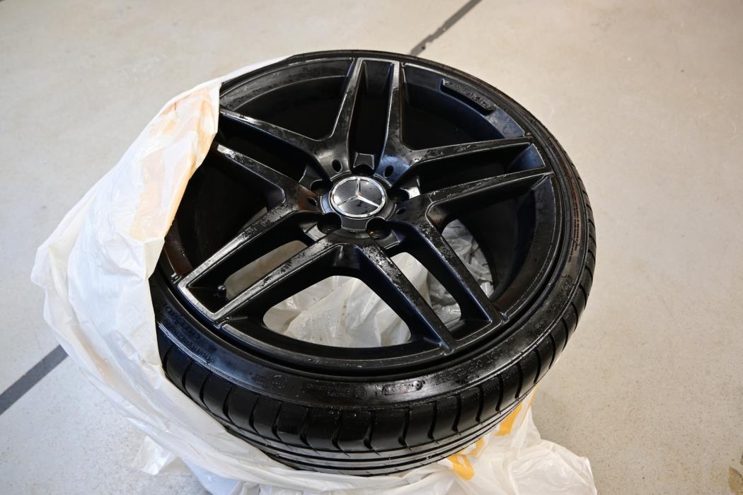 MERCEDES-BENZ C 2012