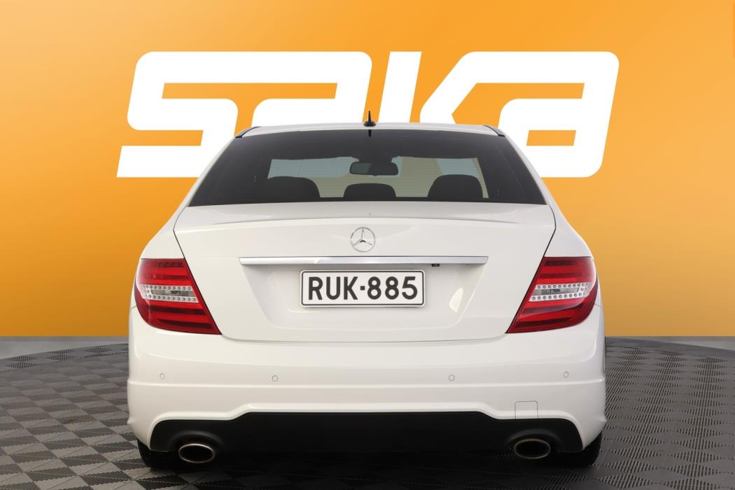 MERCEDES-BENZ C 2012