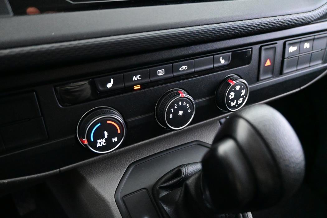 VOLKSWAGEN Transporter 2022