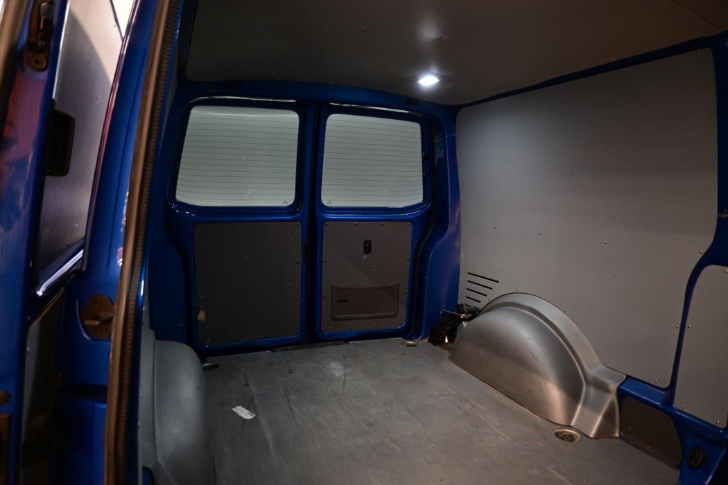 VOLKSWAGEN Transporter 2022