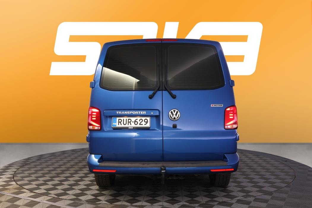 VOLKSWAGEN Transporter 2022
