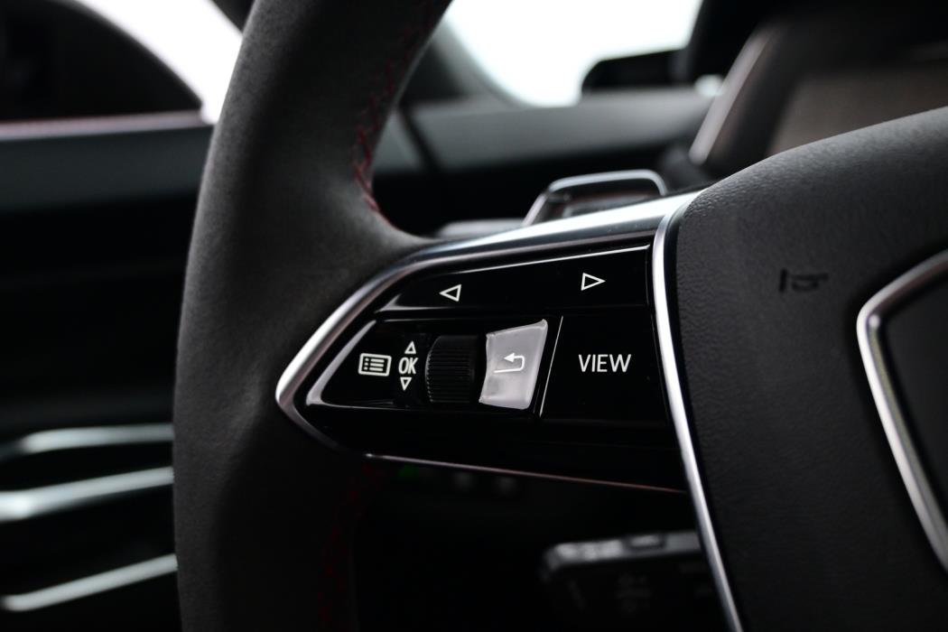 AUDI E-TRON GT RS 2021