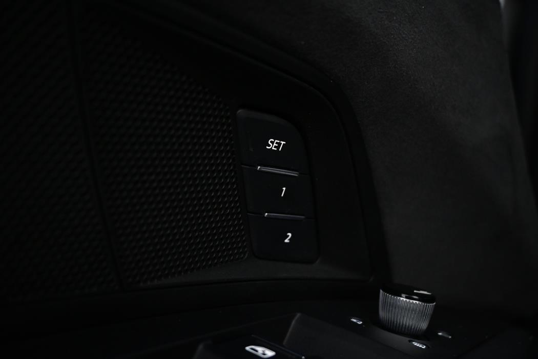 AUDI E-TRON GT RS 2021