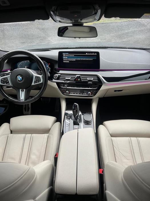 BMW 530 2021