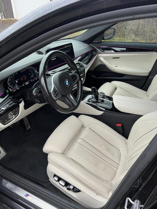 BMW 530 2021