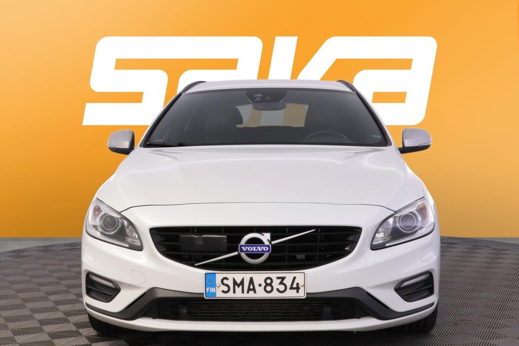 VOLVO V60 2017