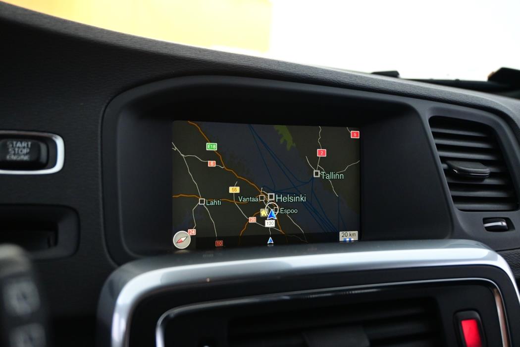 VOLVO V60 2017