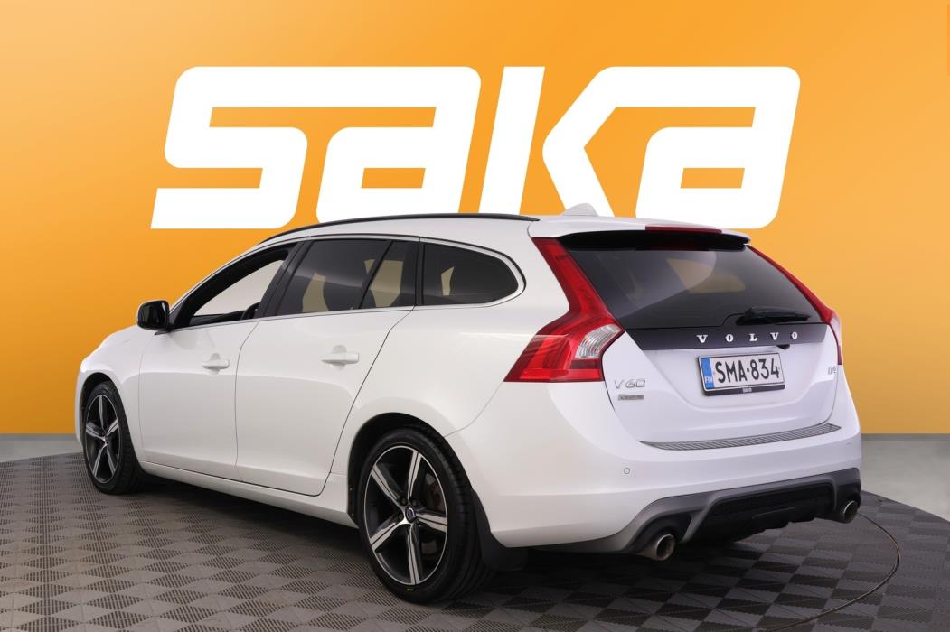 VOLVO V60 2017