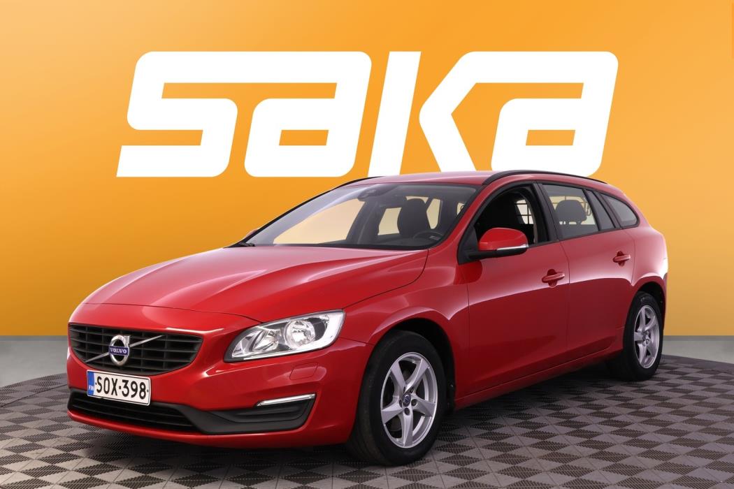 VOLVO V60 2016