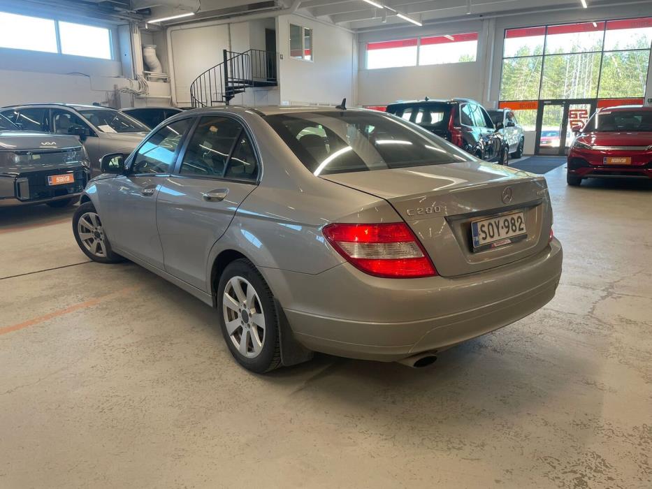 MERCEDES-BENZ C 2008