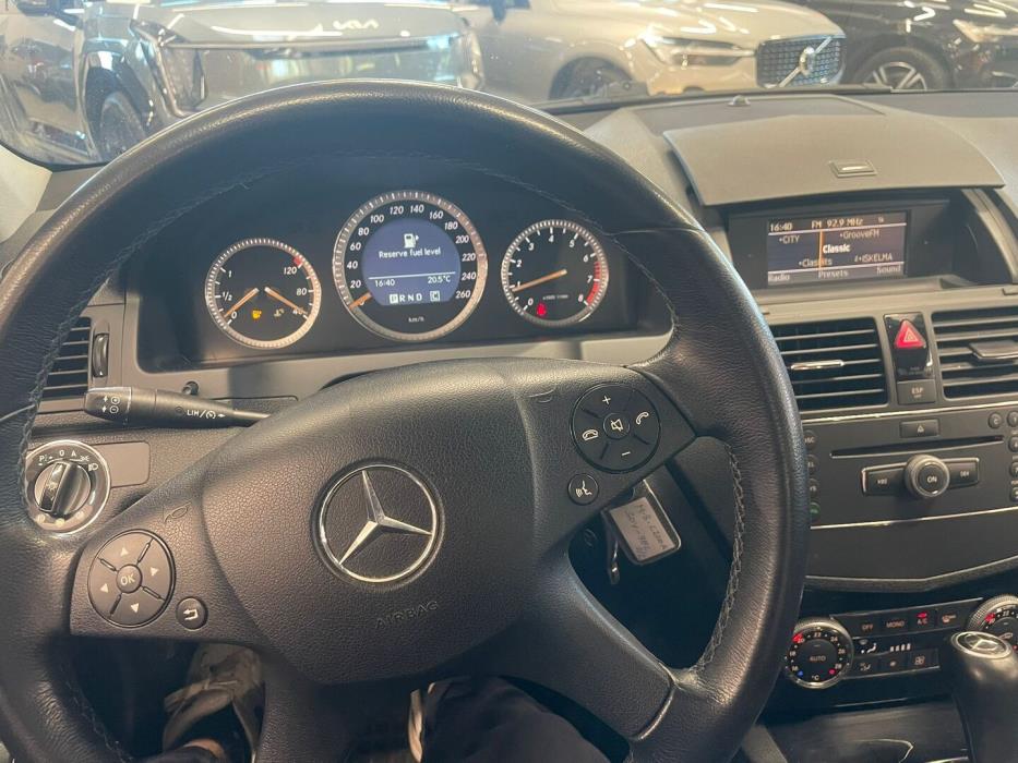 MERCEDES-BENZ C 2008