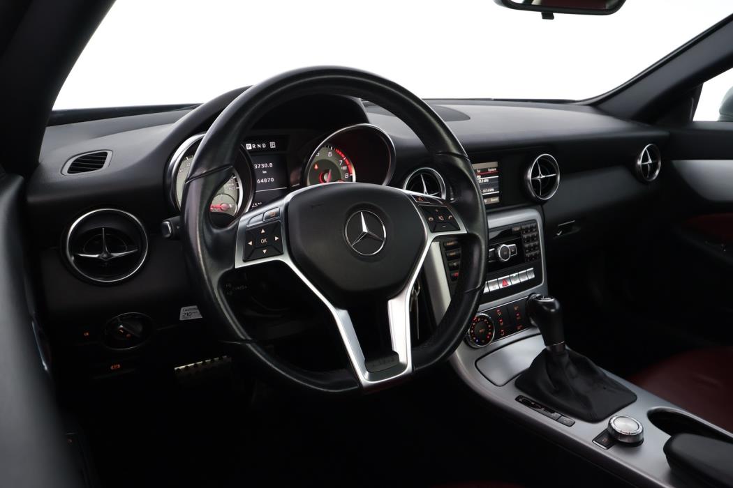 MERCEDES-BENZ SLK 2013
