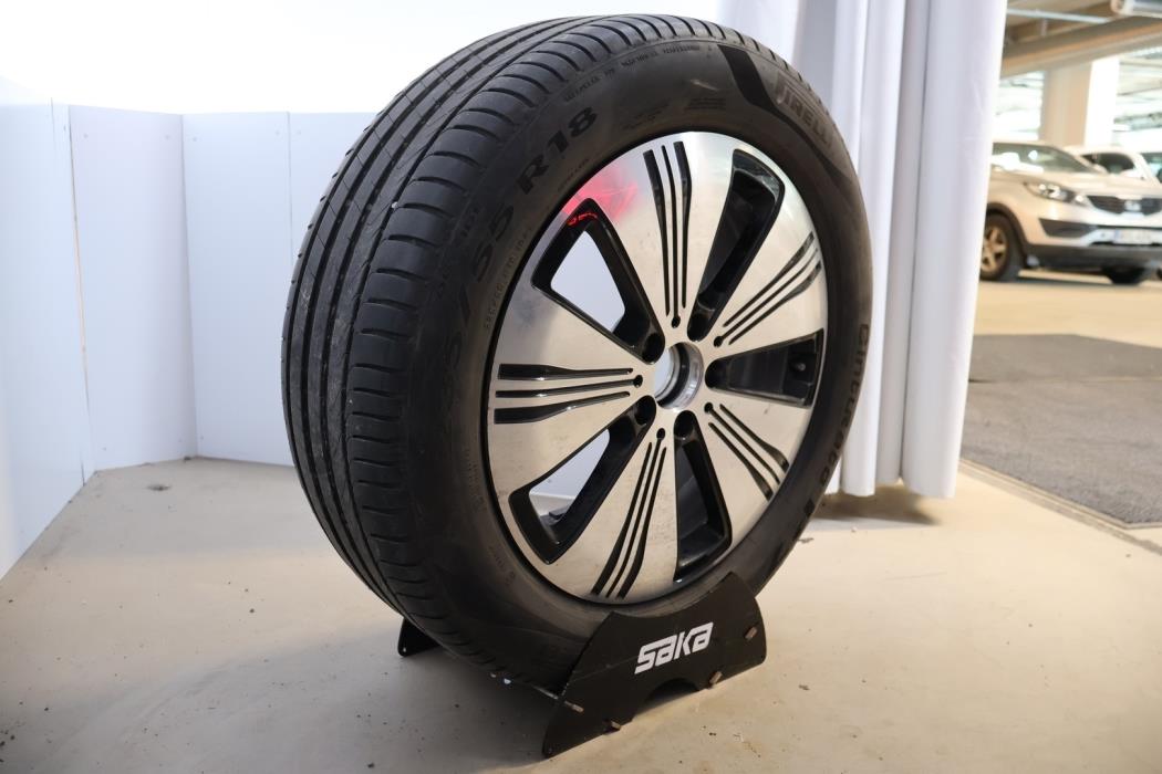MERCEDES-BENZ EQA 2023