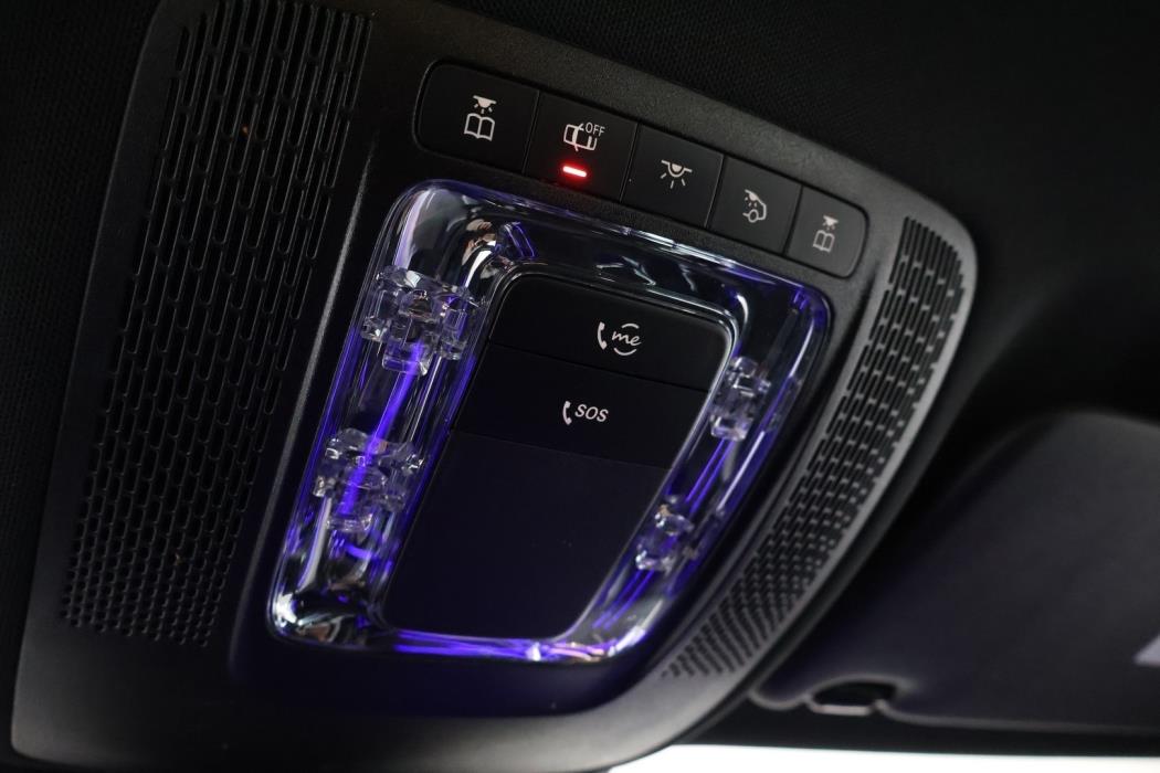 MERCEDES-BENZ EQA 2023