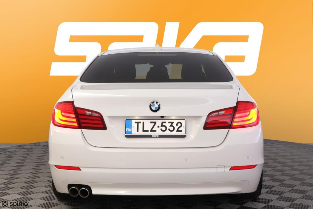BMW 520 2011