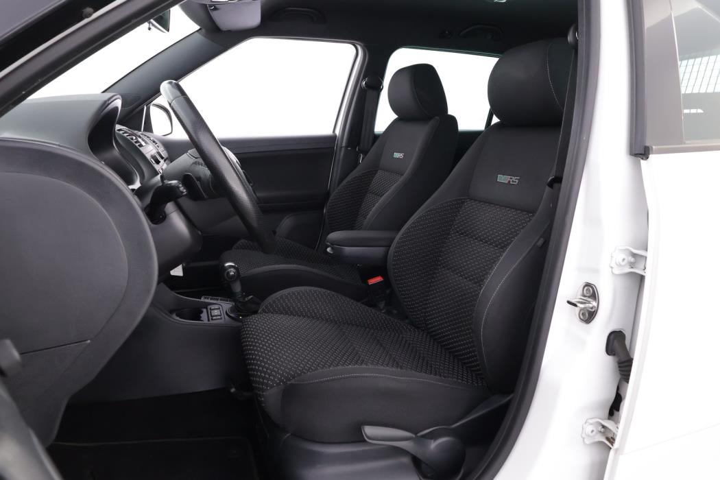 SKODA Fabia 2012