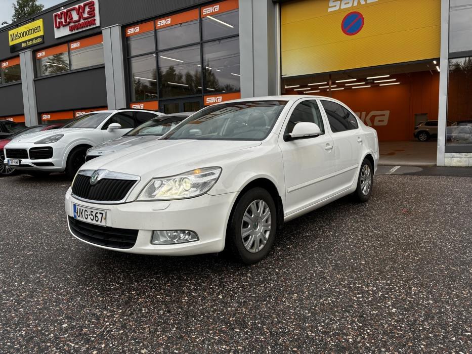 SKODA Octavia 2011