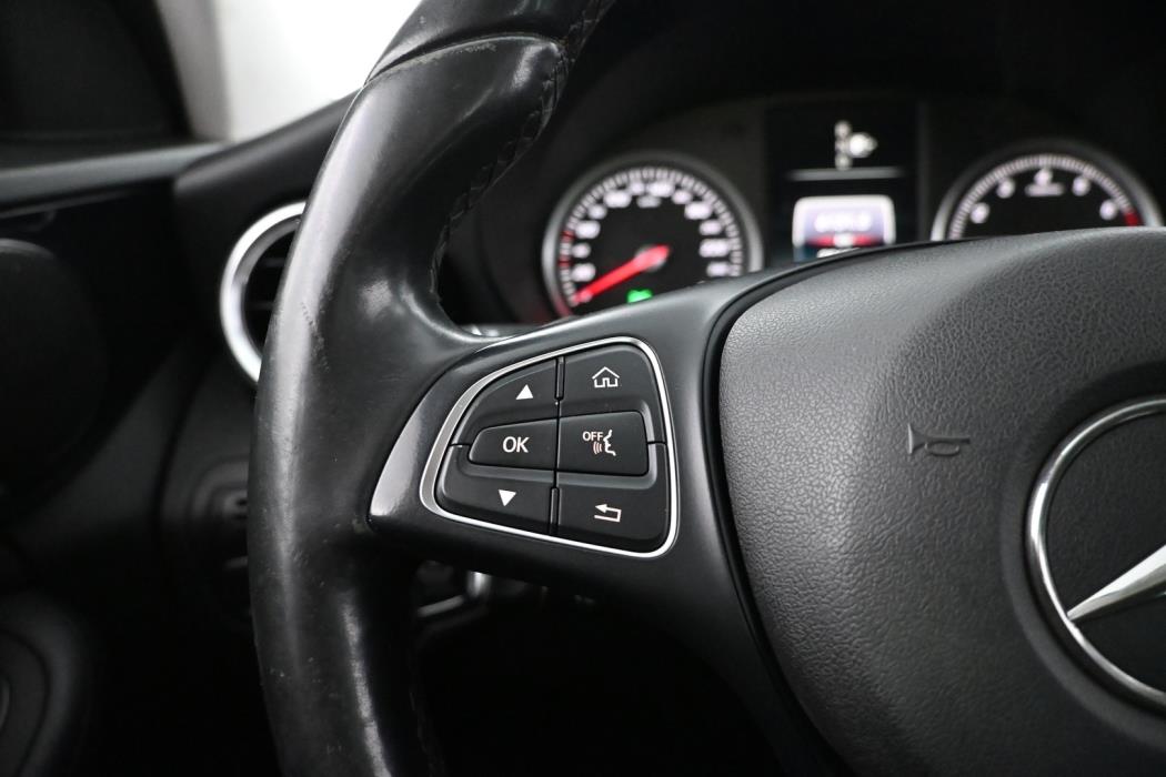 MERCEDES-BENZ C 2015
