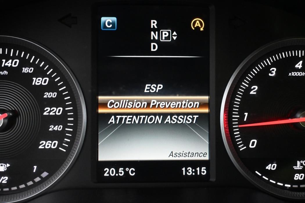 MERCEDES-BENZ C 2015