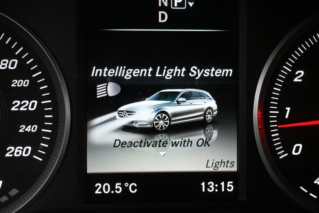 MERCEDES-BENZ C 2015