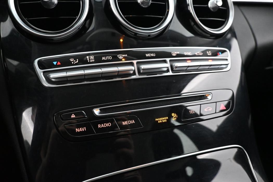 MERCEDES-BENZ C 2015