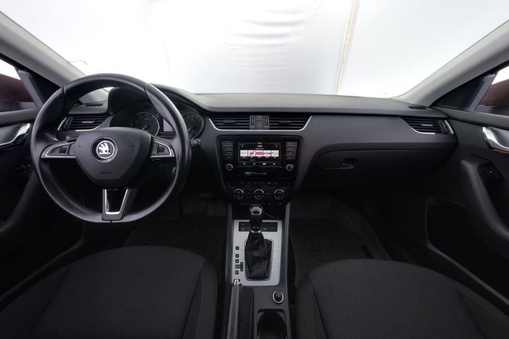 SKODA Octavia 2016