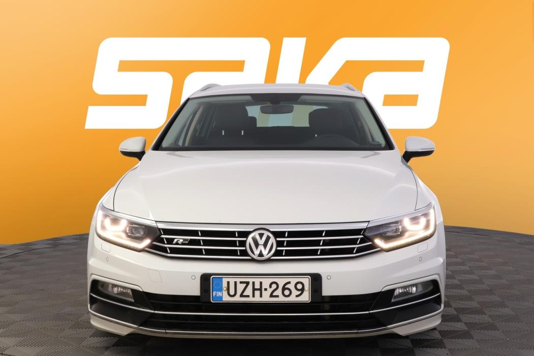 VOLKSWAGEN Passat 2016