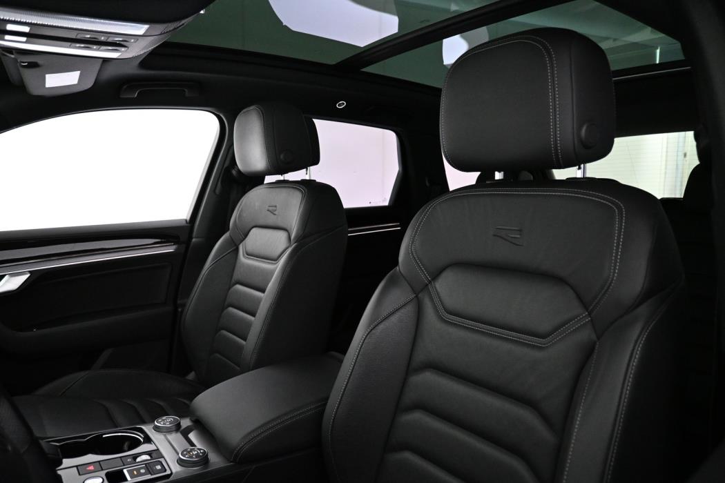 VOLKSWAGEN Touareg 2021