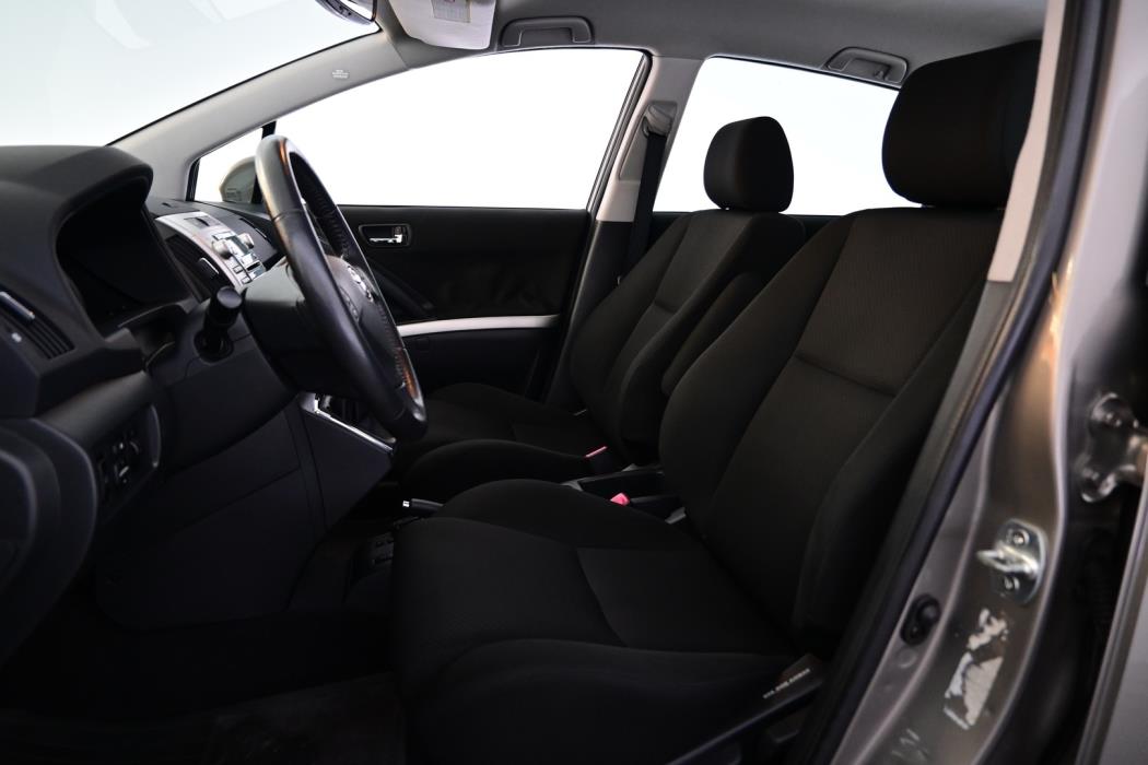 TOYOTA Corolla Verso 2006
