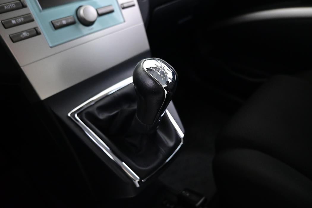TOYOTA Corolla Verso 2006