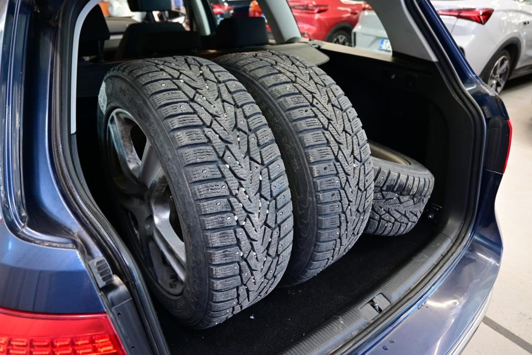 VOLKSWAGEN Passat 2013