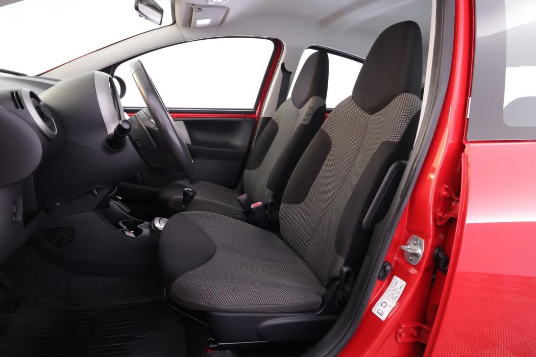 TOYOTA AYGO 2012
